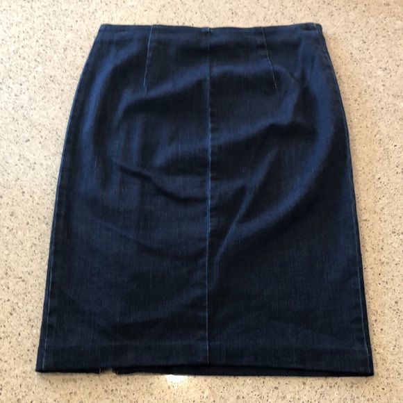 Ralph Lauren Women’s Denim Pencil Skirt - Size 2 - Picture 4 of 6